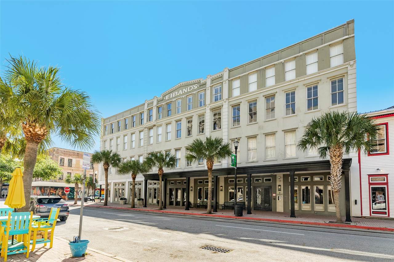 2207 Postoffice Street - Photo 1