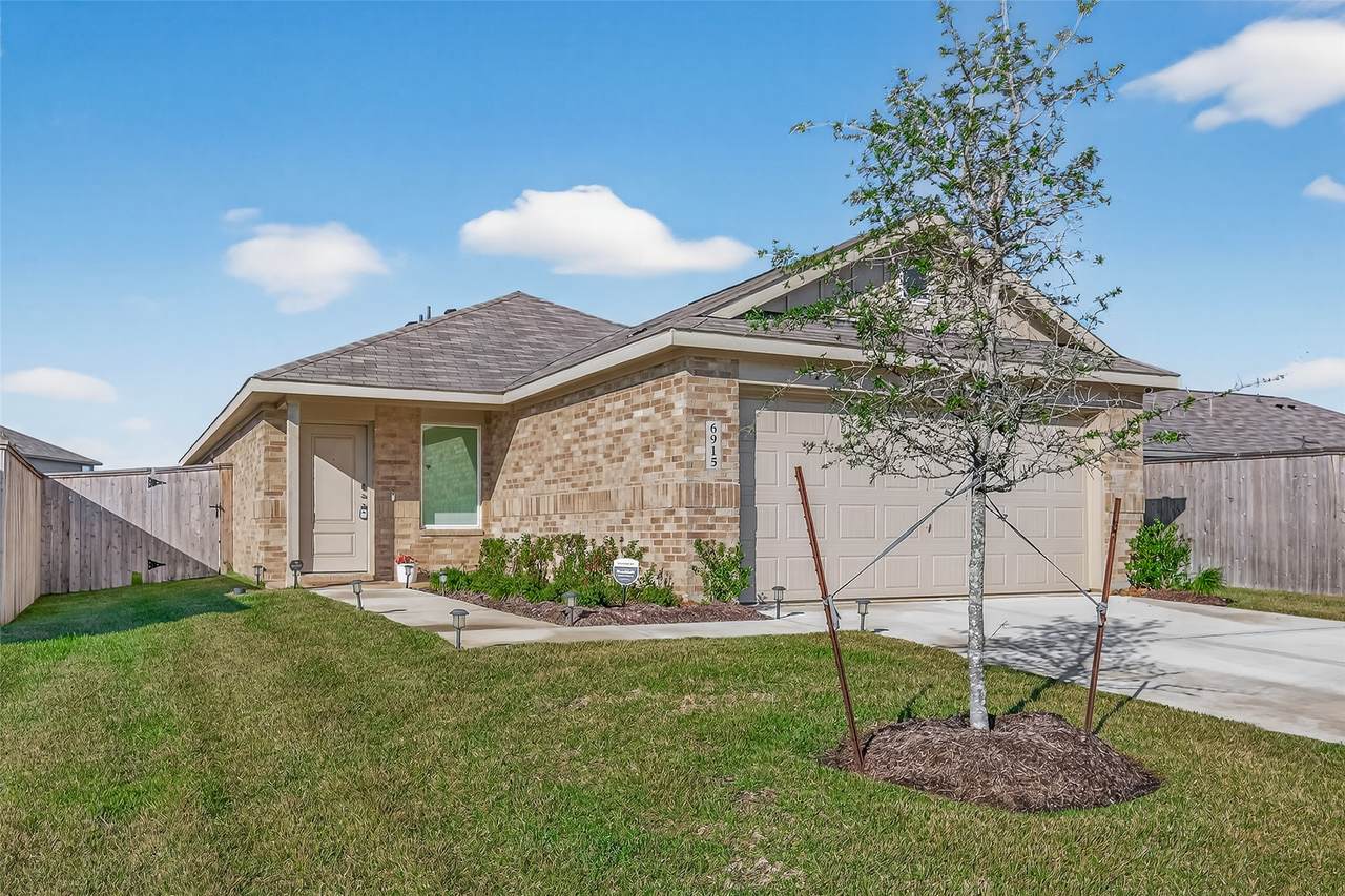 6915 Lilac Vine Lane - Photo 1
