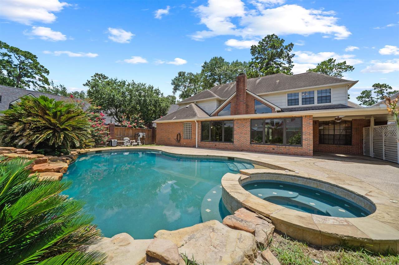 5406 Autumn Breeze Court - Photo 1