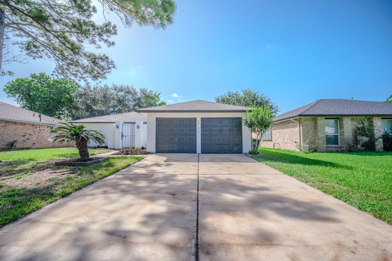 1126 Beechbend Drive - Photo 1