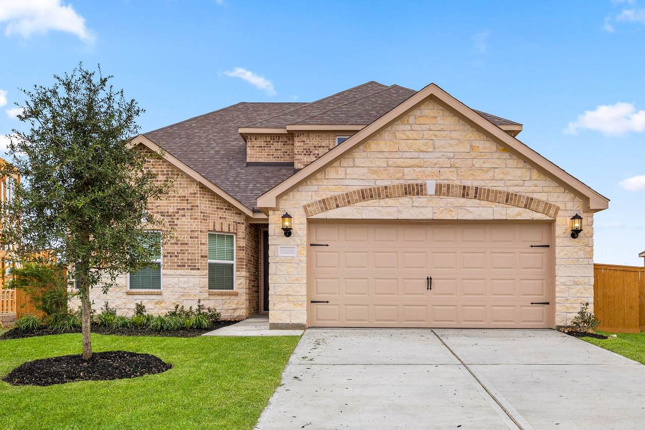 3004 Seaside Cove Court - Photo 1