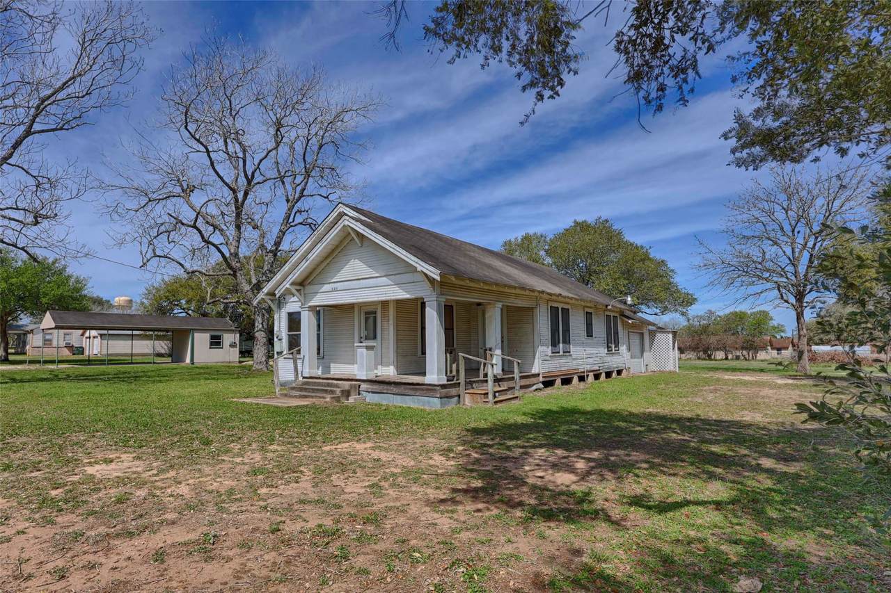 820 Fairwinds Street - Photo 1