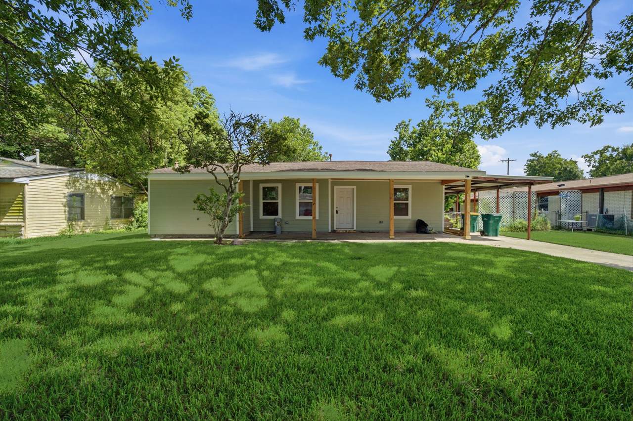 3004 Melody Drive - Photo 1