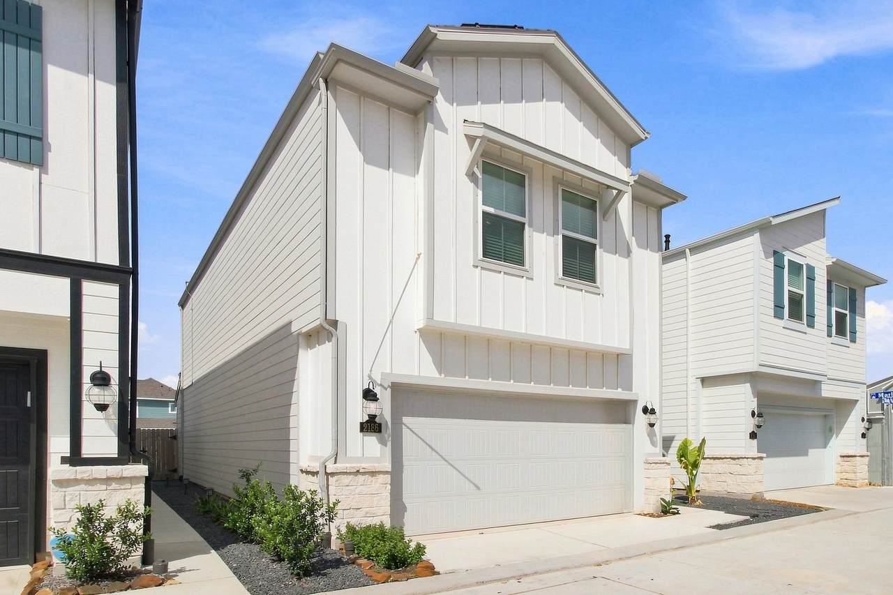 2186 Shady Pier Drive - Photo 1