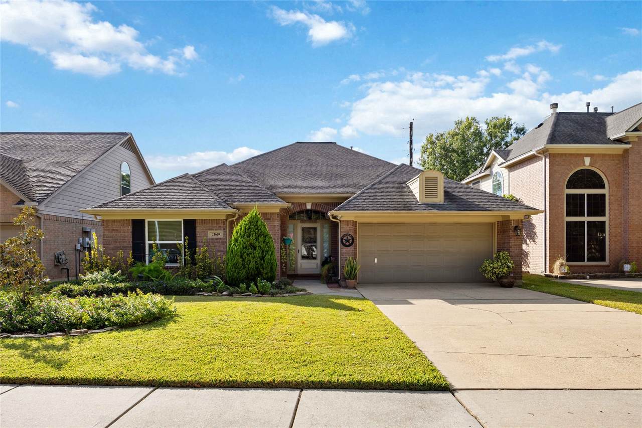 25619 Myrtle Springs - Photo 1