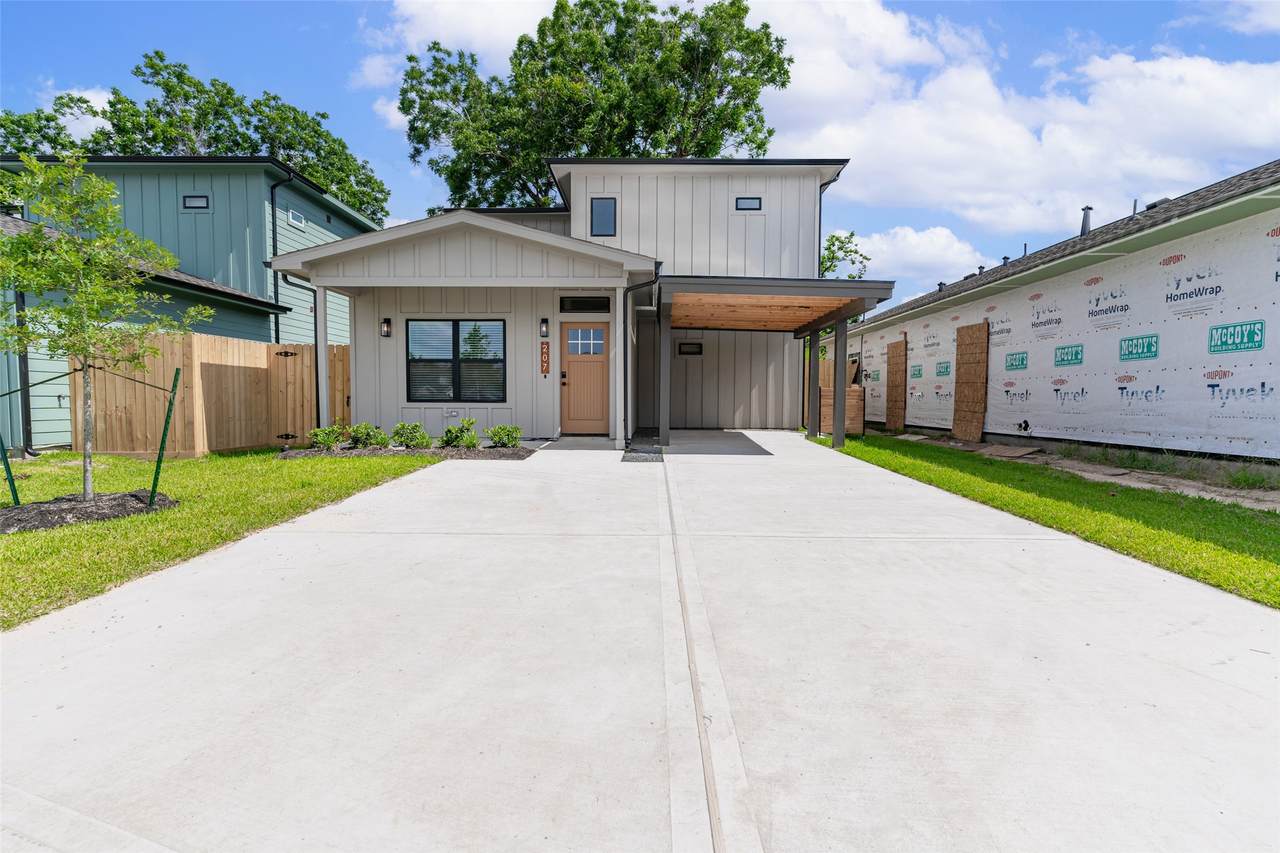 207 Dipping Stream Street - Photo 1
