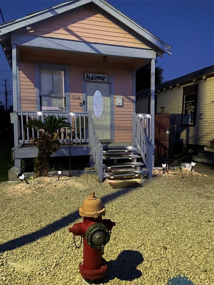1214 42nd Street - Photo 1