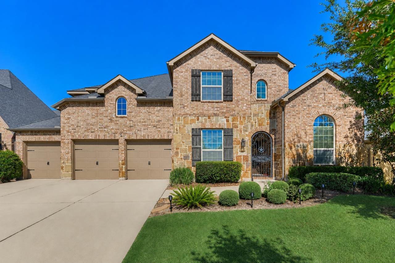 8109 Threadtail Street - Photo 1
