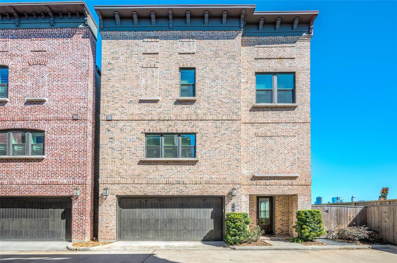 2917 Hicks Street - Photo 1