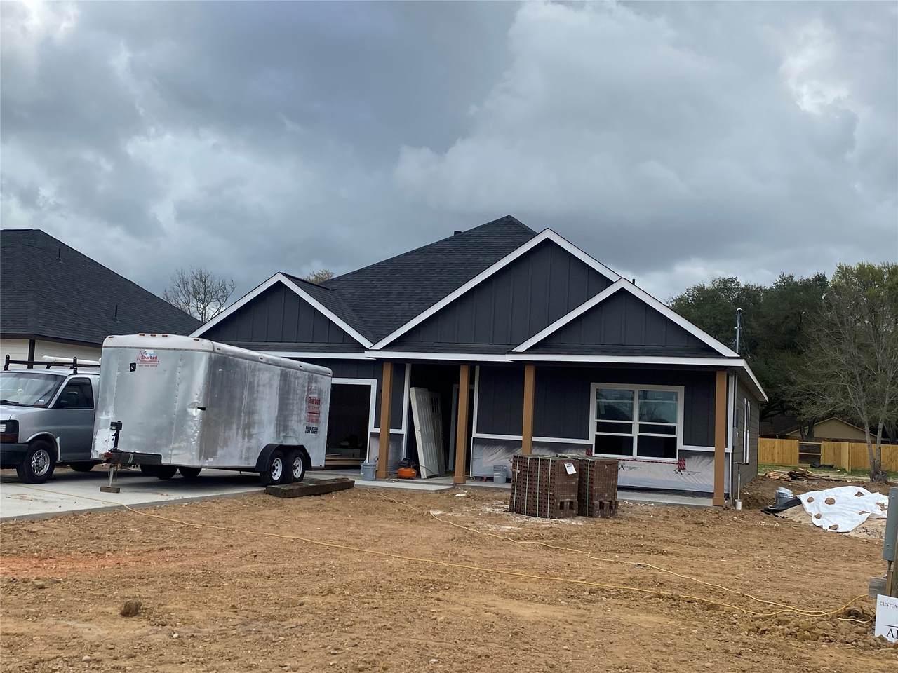 175 Oak Cluster Drive - Photo 1
