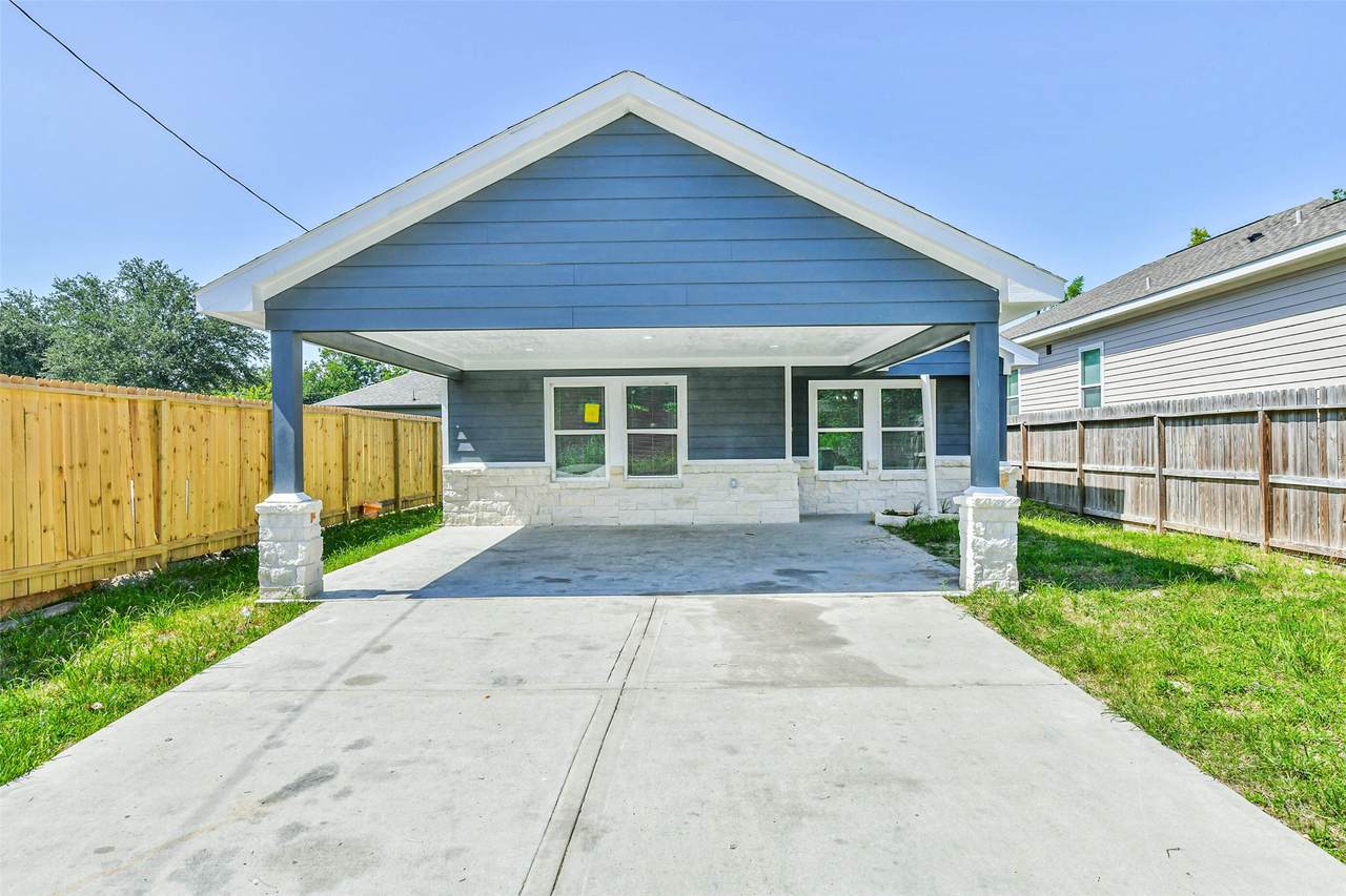 7929 Ritz Street - Photo 1