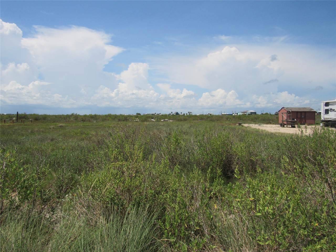 5913 Pelican Street - Photo 1