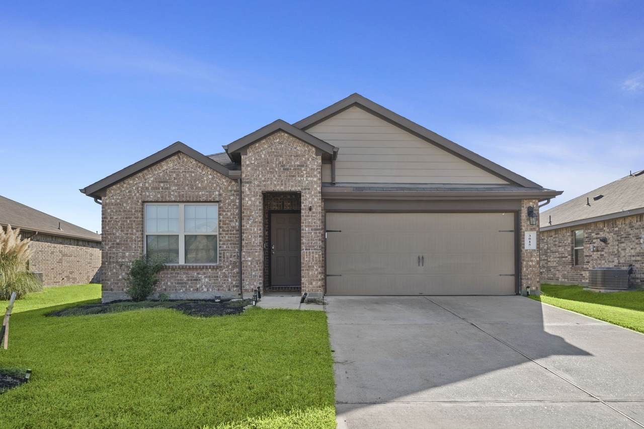 3015 Lightles Manor Court - Photo 1