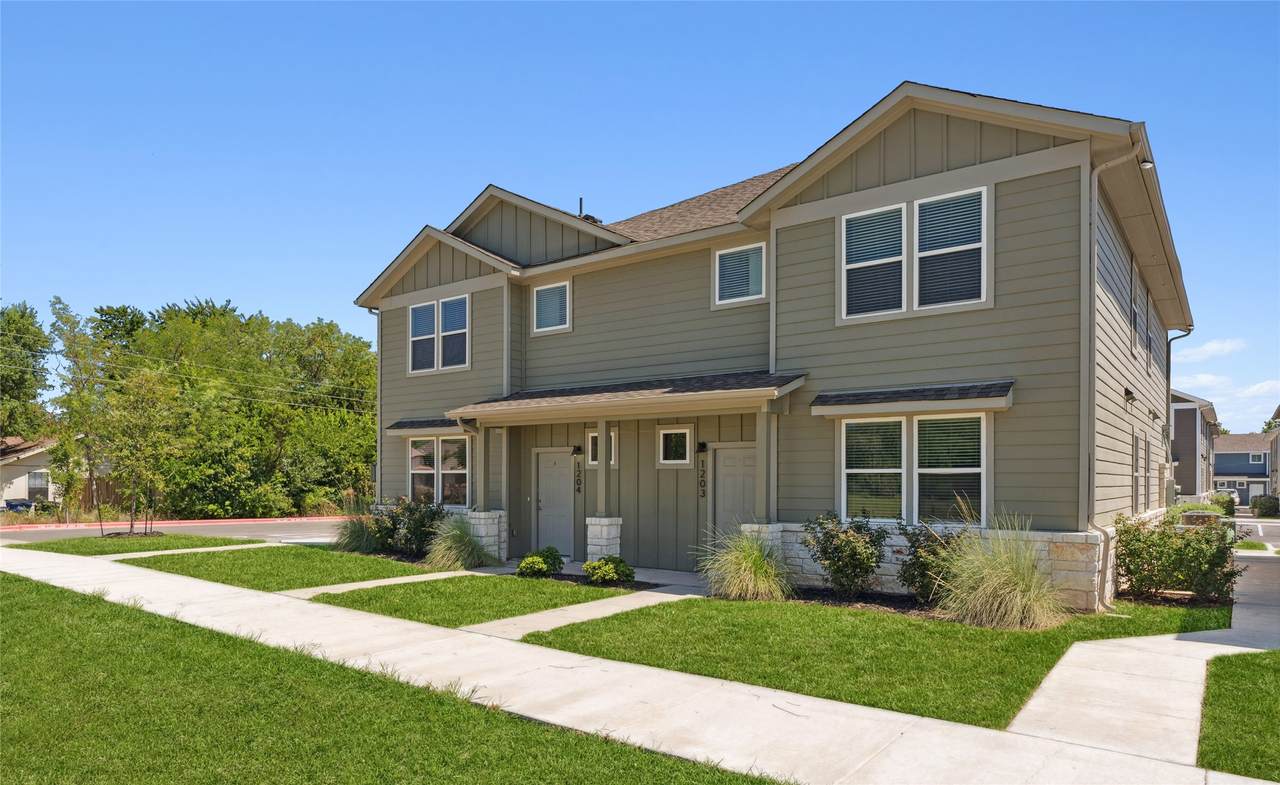 520-1801B Powell Drive - Photo 1