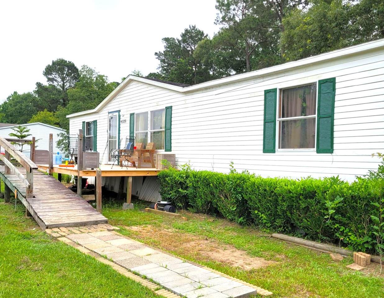 16326 Crockett Bend Drive - Photo 1