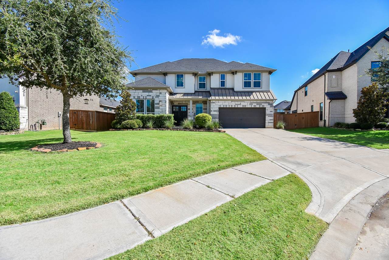 604 Celestial View Court - Photo 1