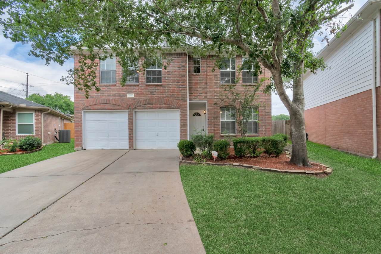 19762 Twin Canyon Court - Photo 1