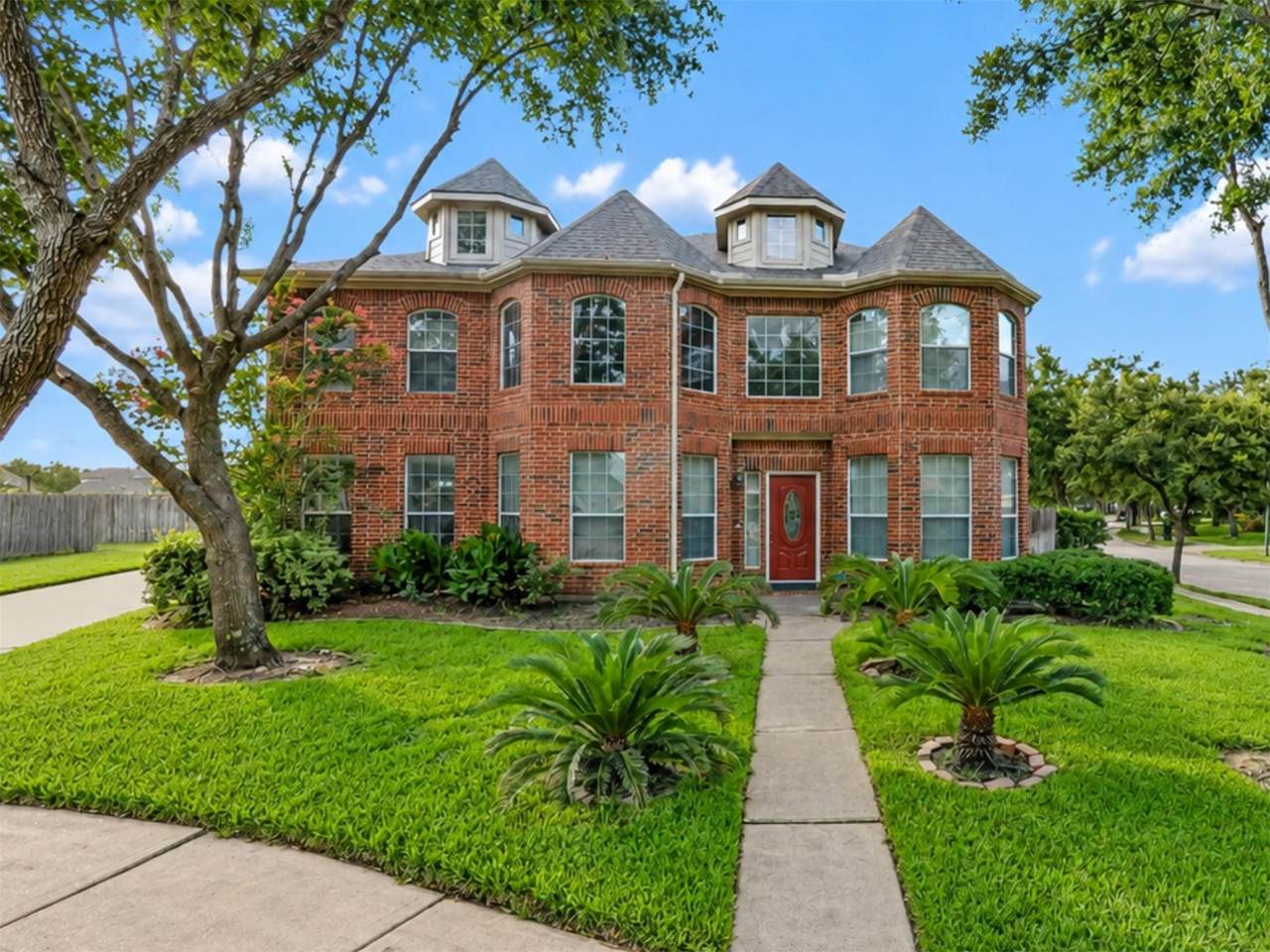 20902 Shady Isle Court - Photo 1