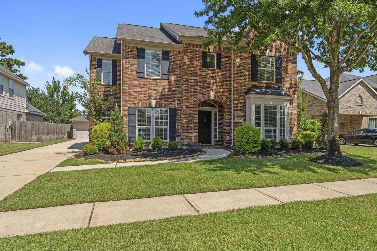 19218 Country Village Drive - Photo 1