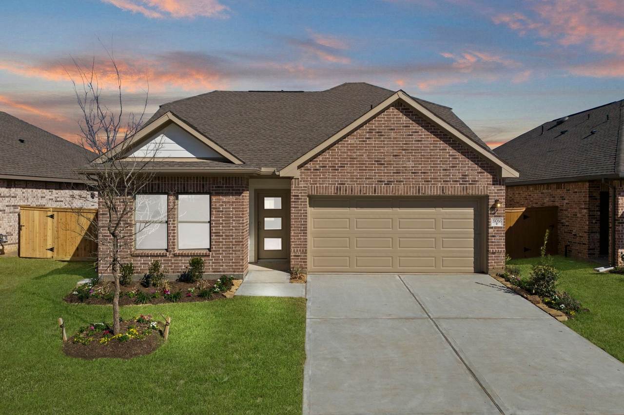 19047 Cetara Villa Drive - Photo 1