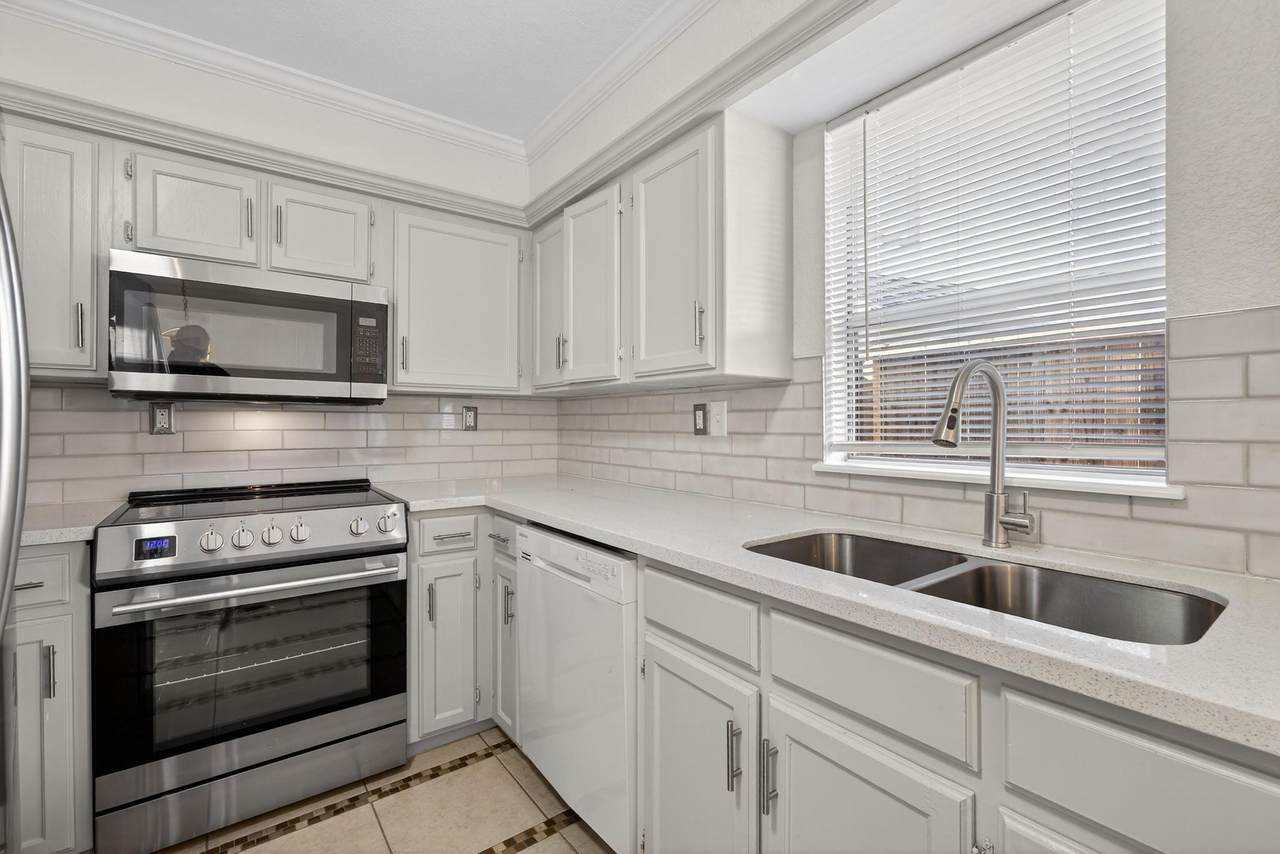 1221 Cedar Post Lane - Photo 1
