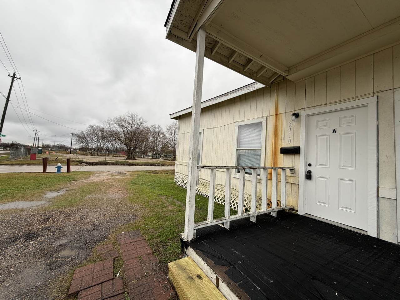 3710 Holmes Road - Photo 1