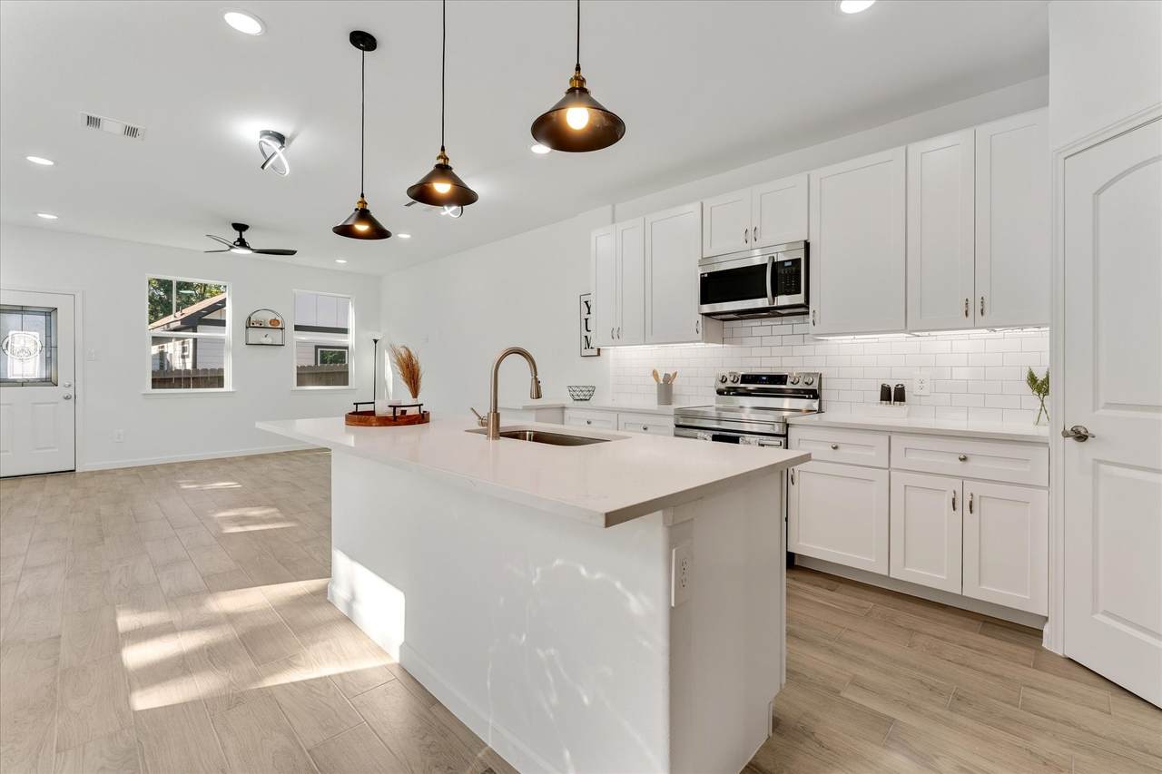 11380 Underwood Street - Photo 1