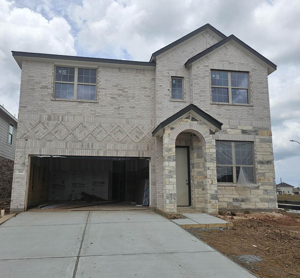 300 Redbud Ridge Drive - Photo 1