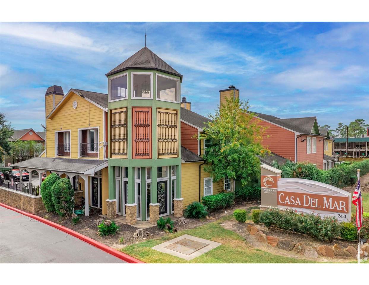2431 Cypress Creek Parkway - Photo 1