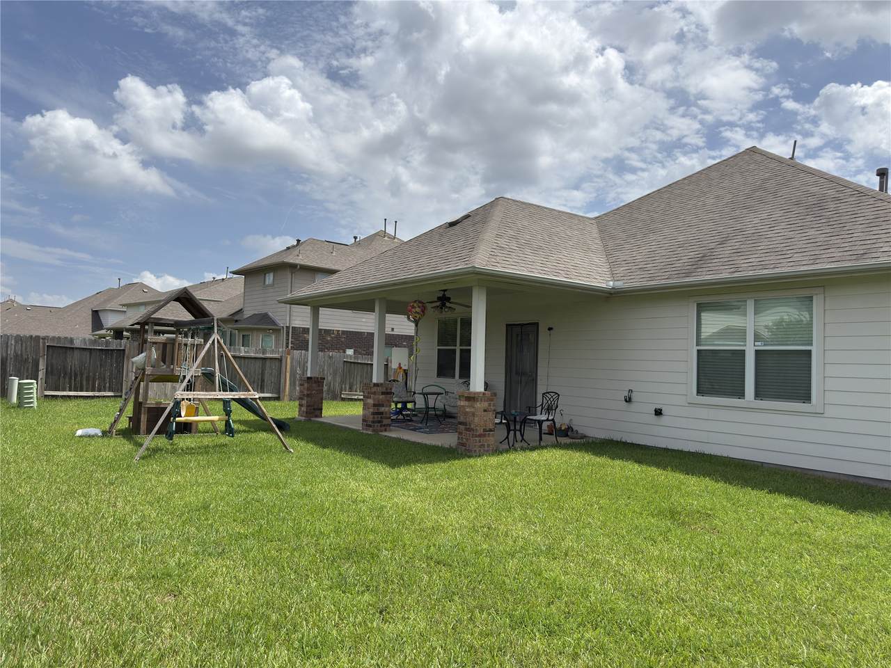 30723 Legends Ridge Dr - Photo 1