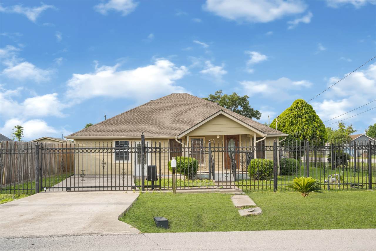 8004 Mendez Street - Photo 1