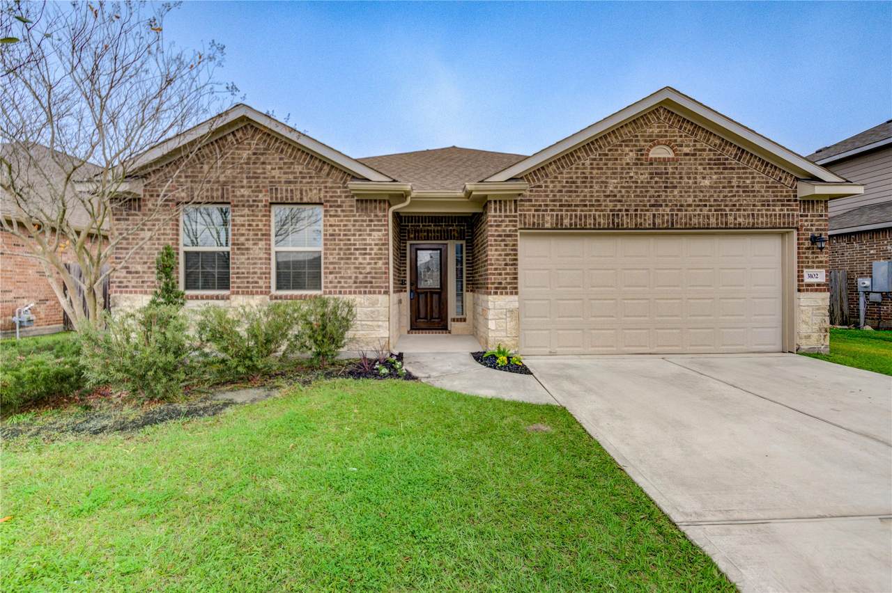 3102 Sandpiper Drive - Photo 1