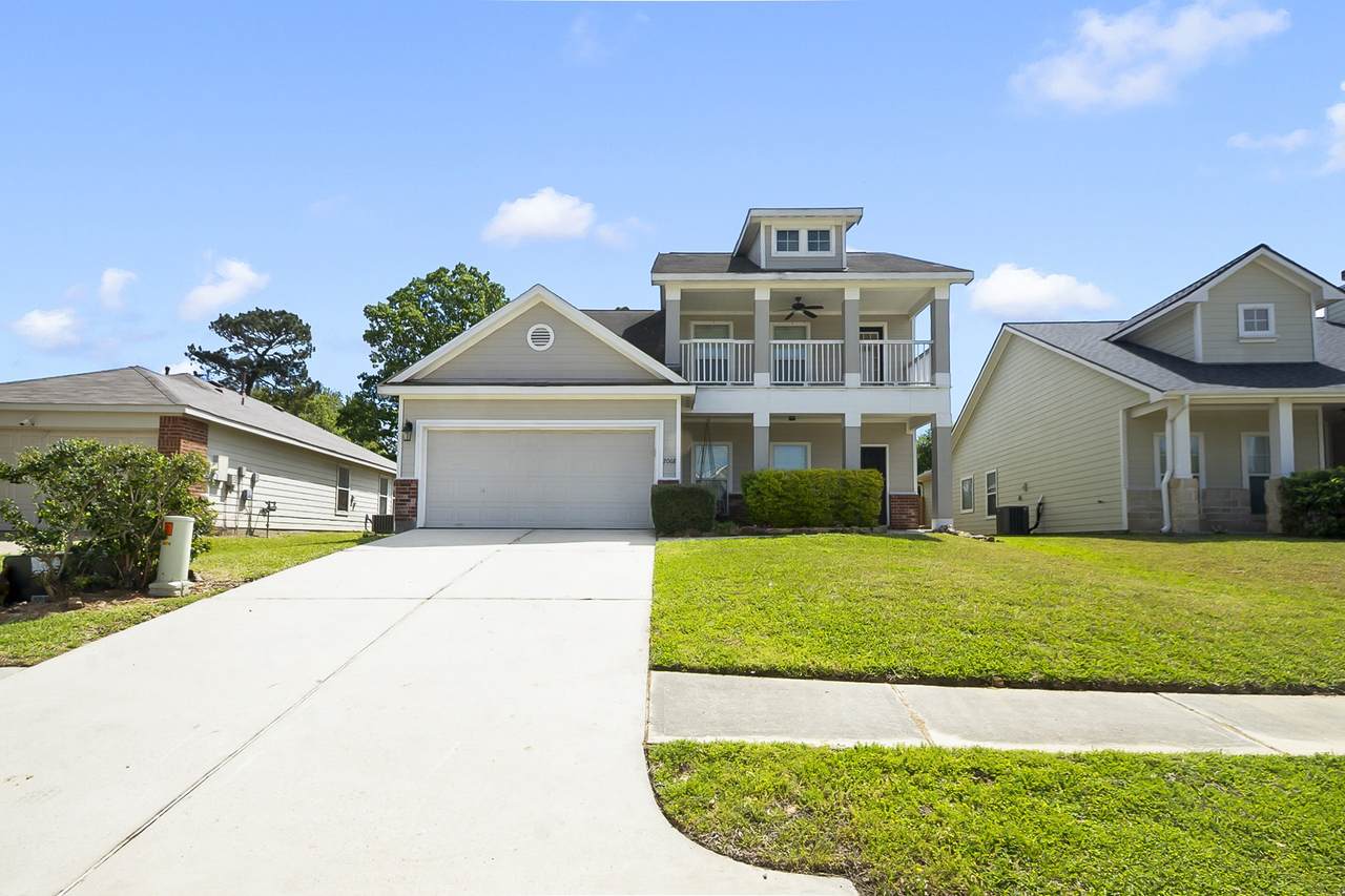 2068 Briar Grove Drive - Photo 1