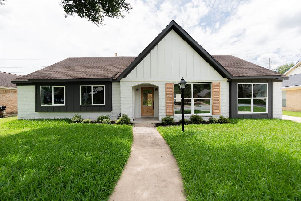 4531 Hickory Downs Drive - Photo 1