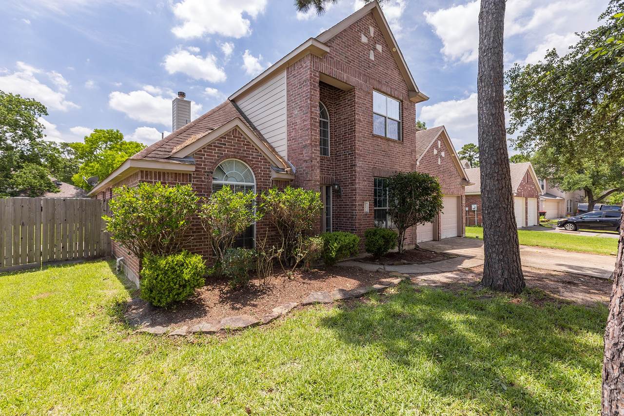 15011 Cozy Hollow Lane - Photo 1