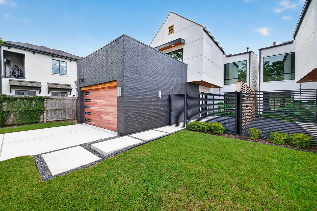 1508 Woodvine Drive - Photo 1