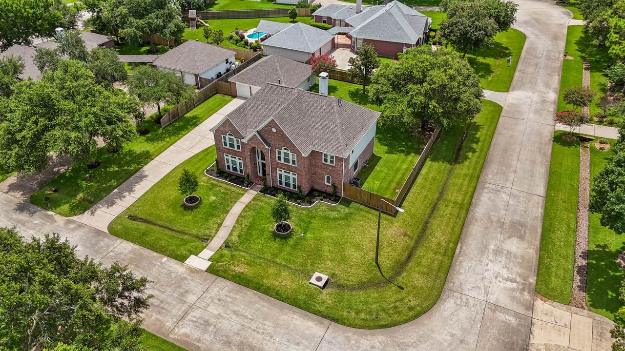 403 Trail Head Street - Photo 1