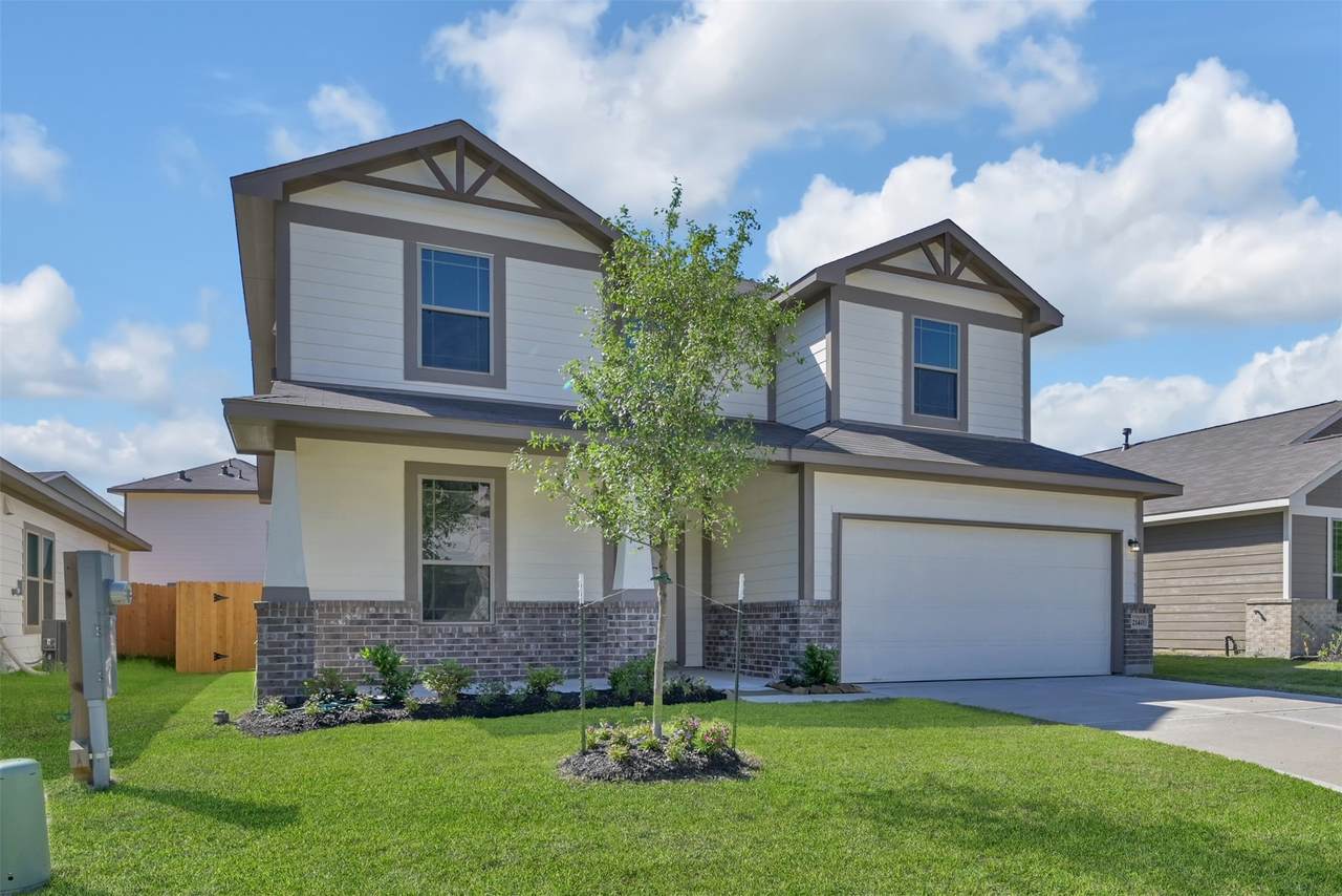 2140 Cedar Bend Drive - Photo 1
