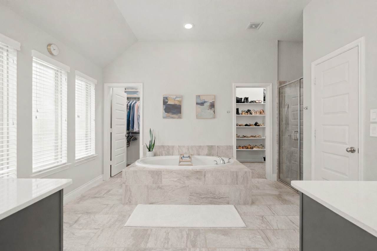 6918 Goldstrum Way - Photo 1