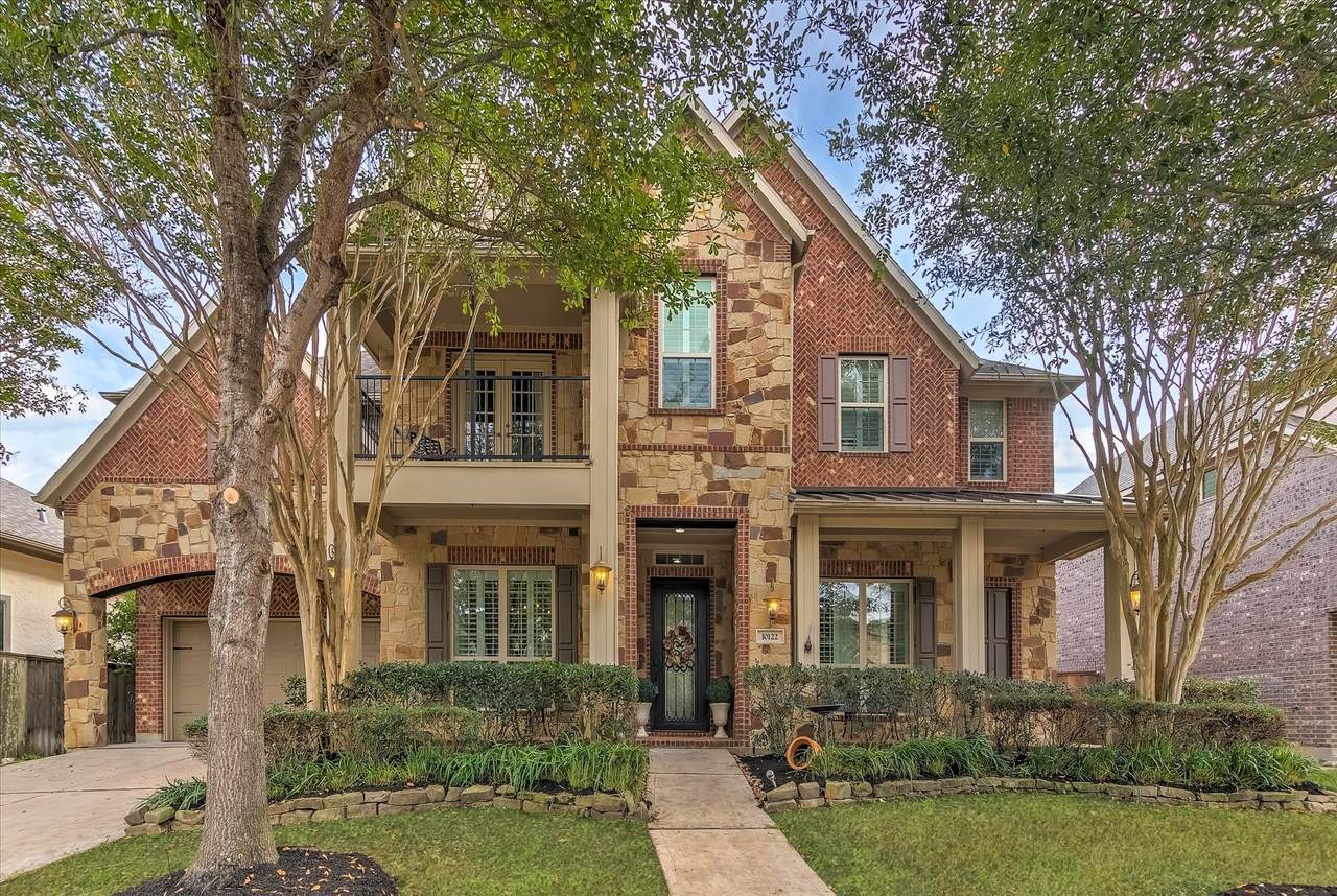10122 Stafford Hill Cove - Photo 1