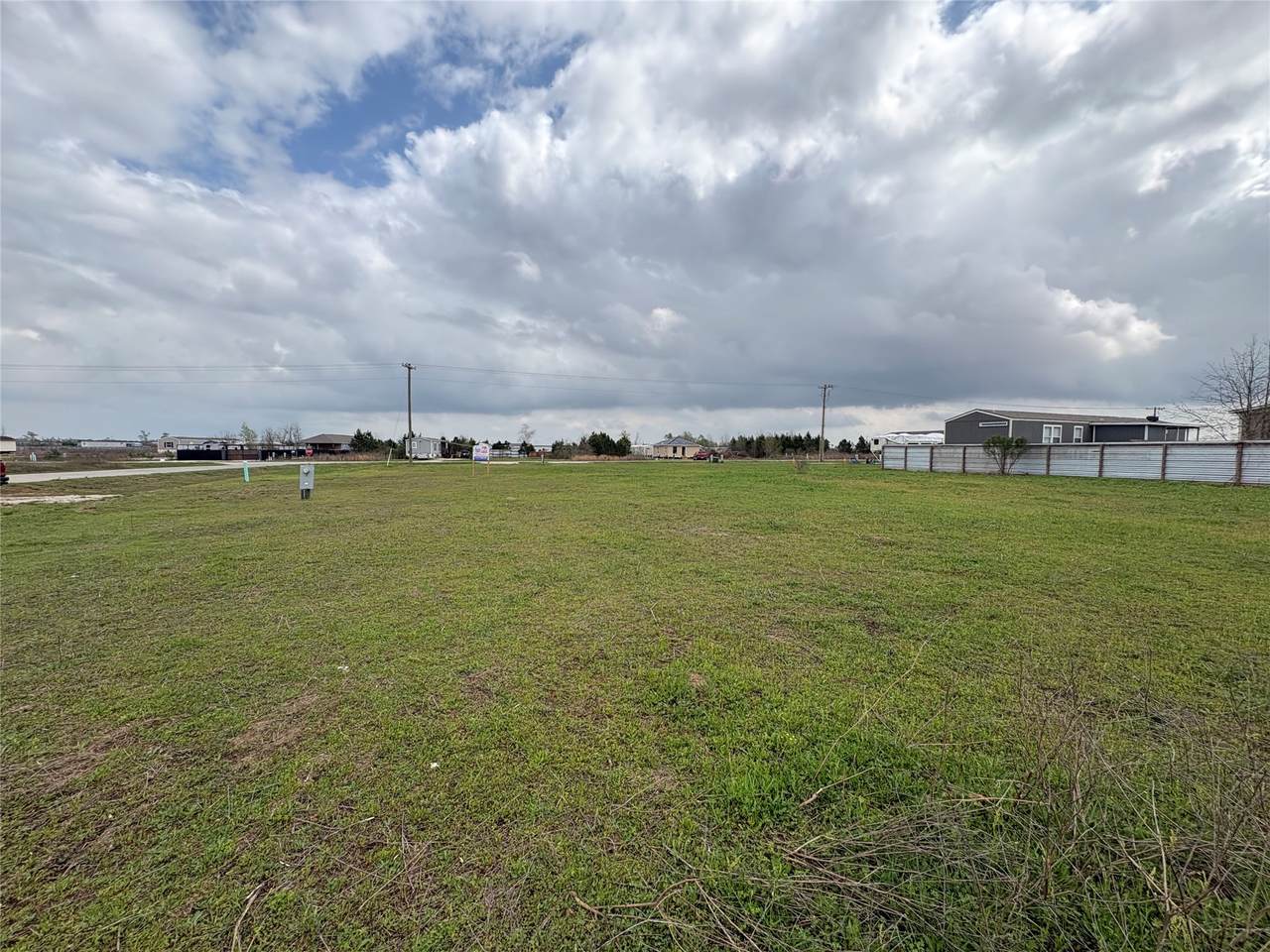1134 Road 5709 - Photo 1