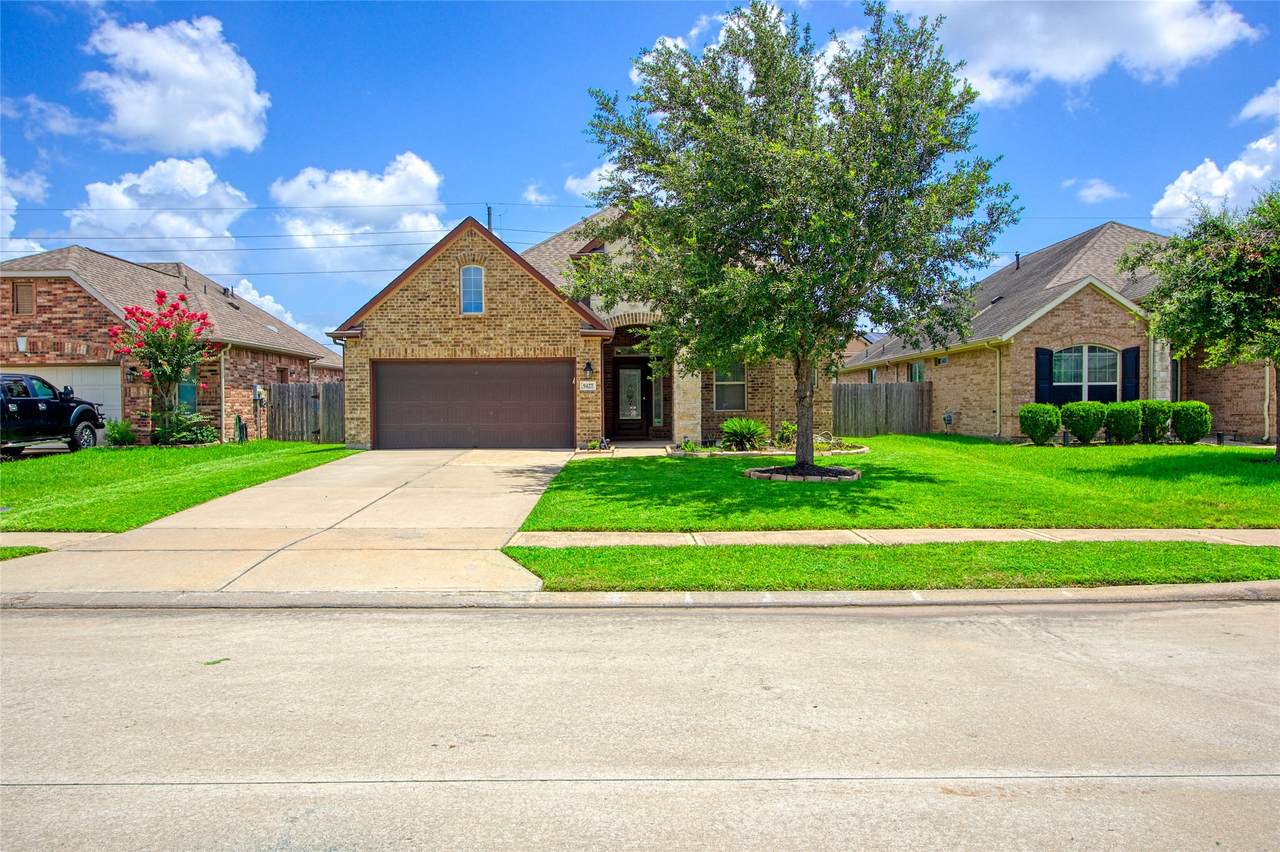 9427 Harmony Lake Lane - Photo 1