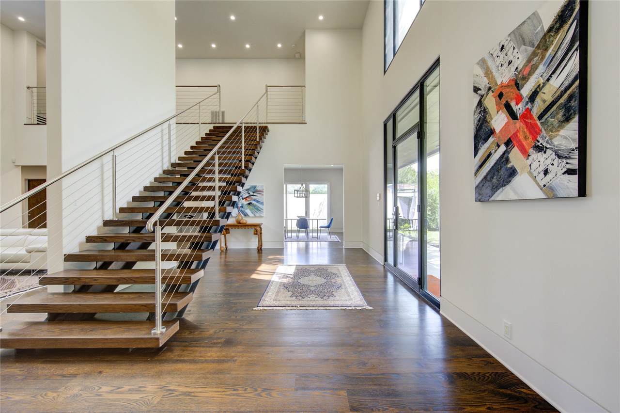 5202 Chesapeake Way - Photo 1