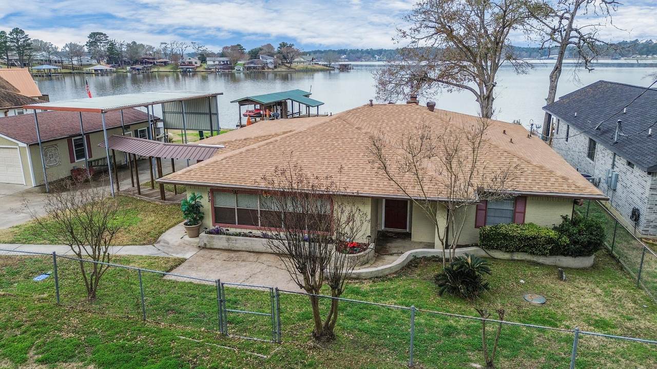 292 Kickapoo Drive - Photo 1