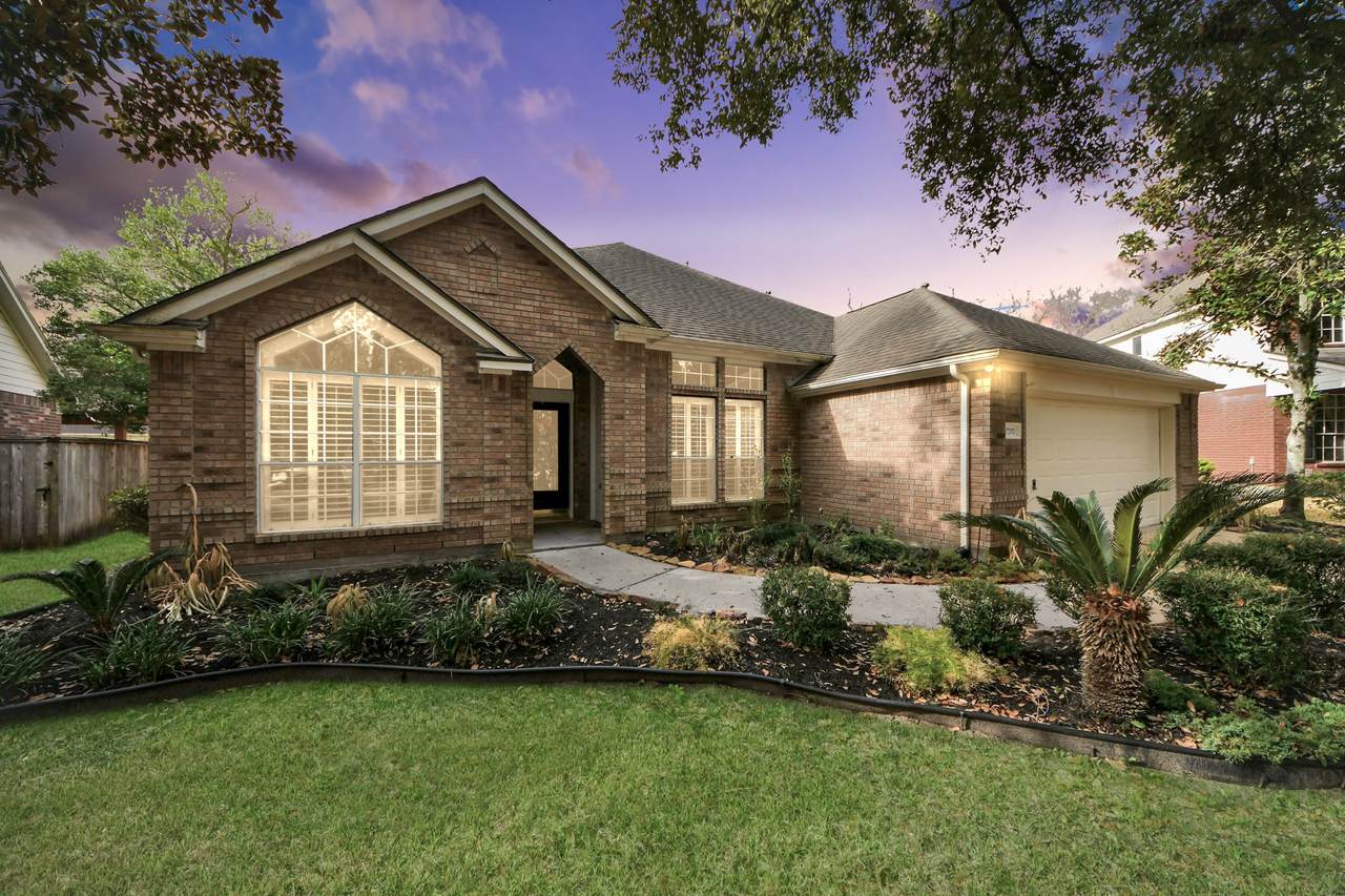7310 Whistle Court - Photo 1