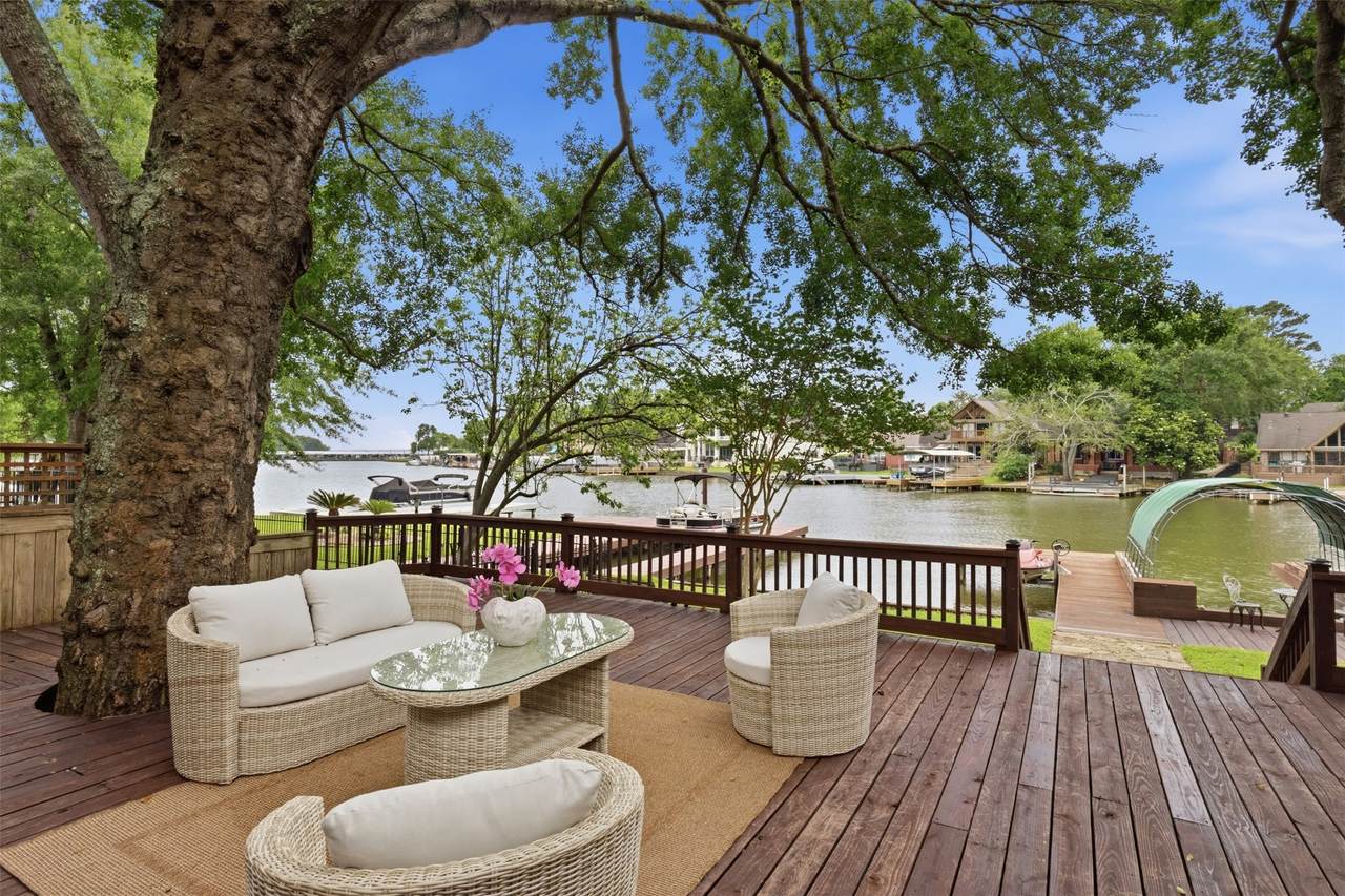 5046 Pleasure Lake Drive - Photo 1