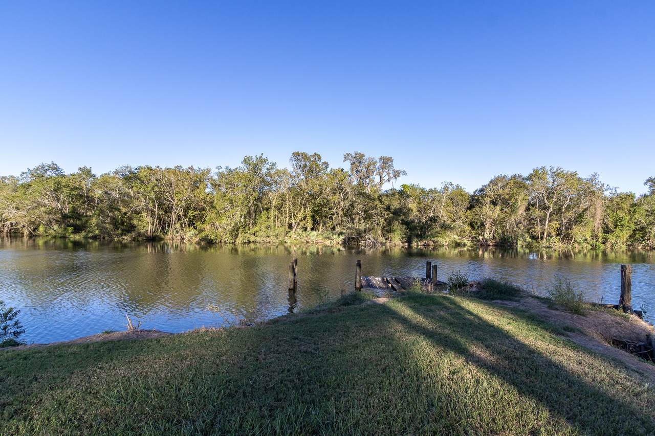 30 Ellis Road - Photo 1