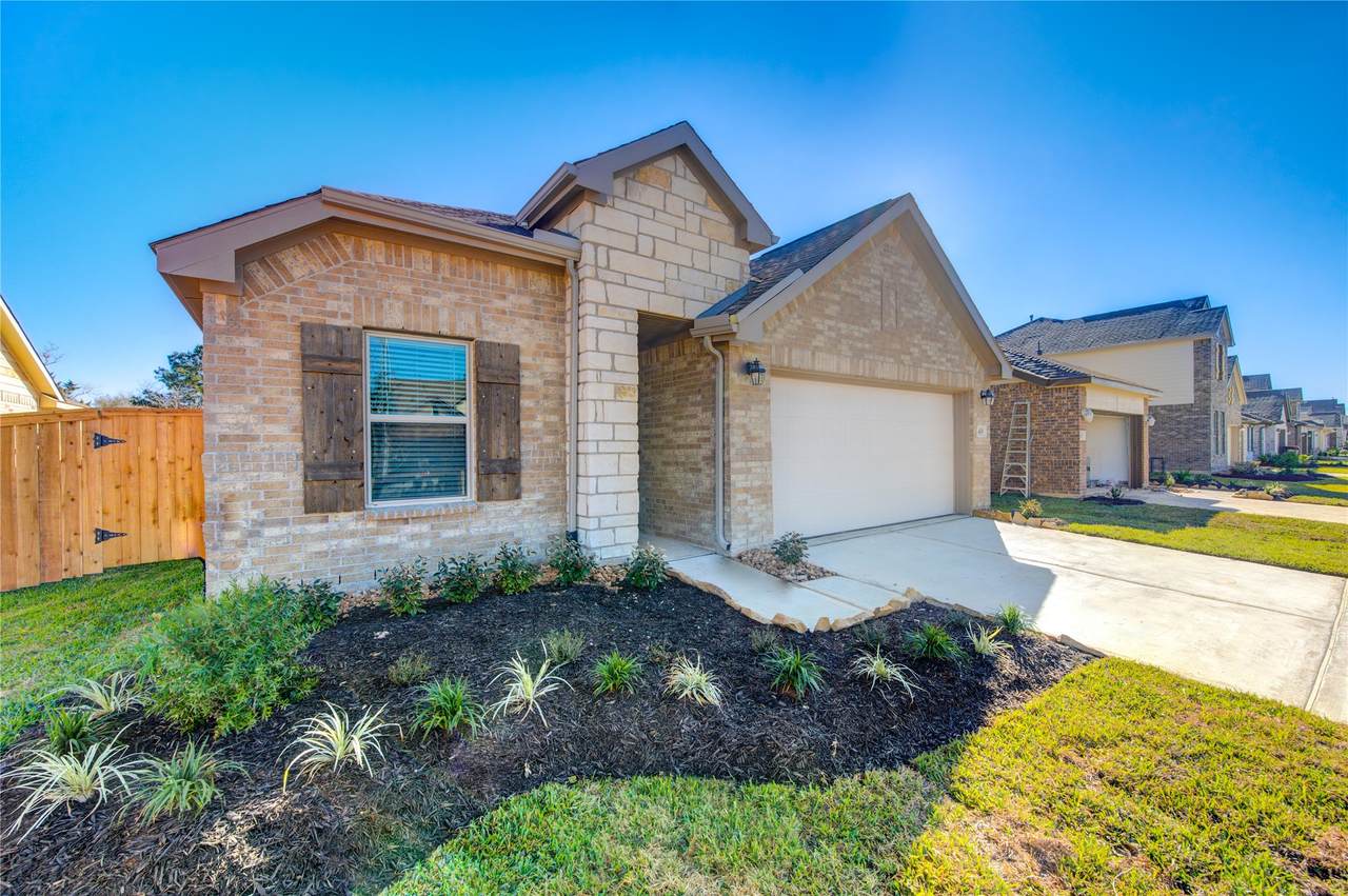5419 Tourmaline Way - Photo 1