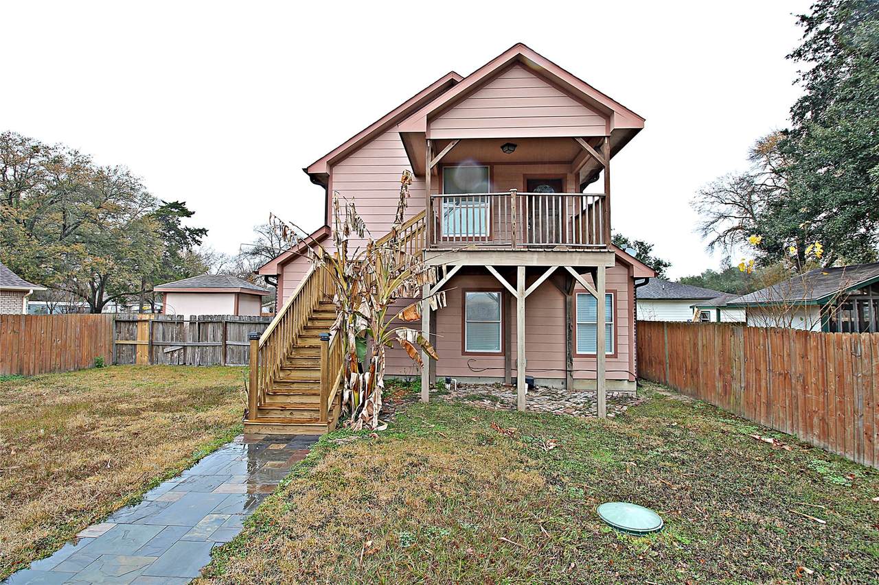 8615 Sweetbrush Drive - Photo 1