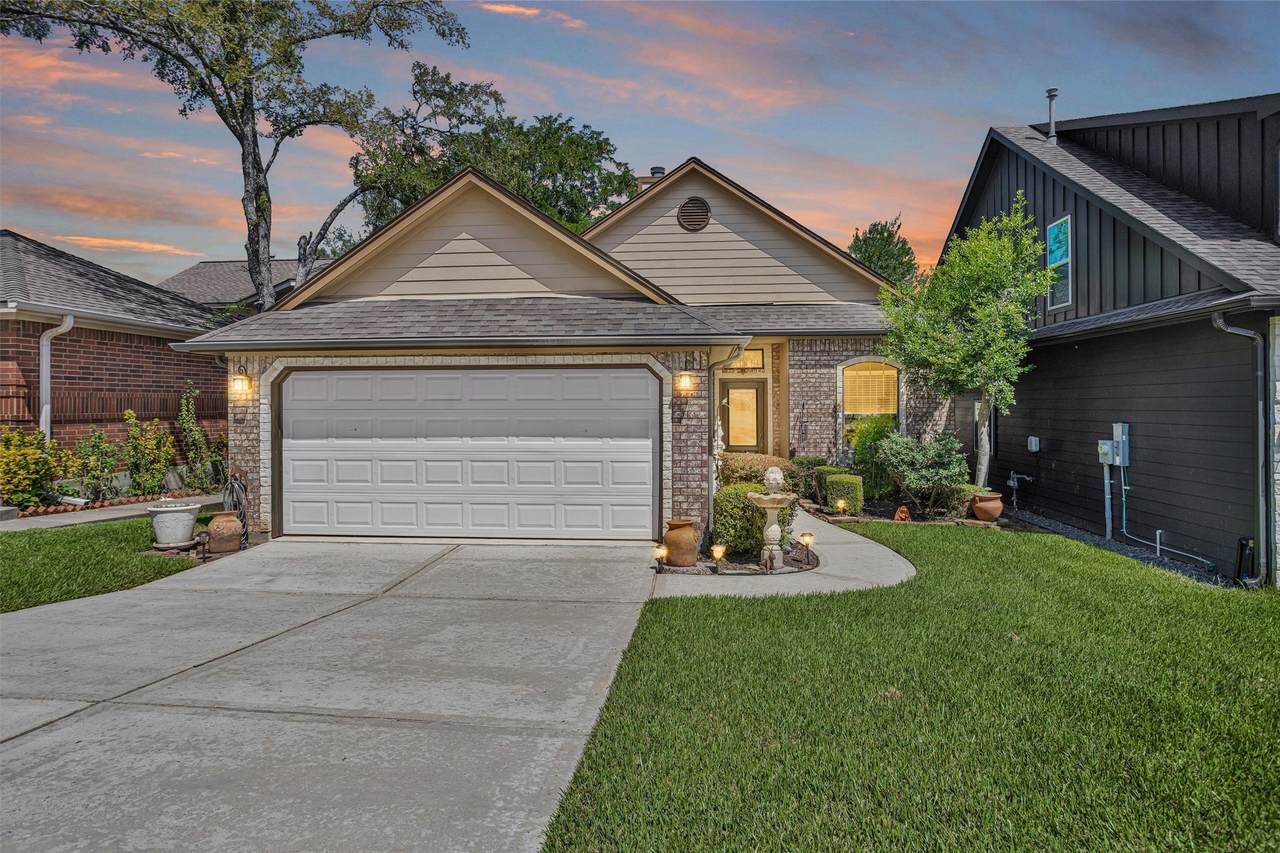 104 Harbour Town Circle - Photo 1